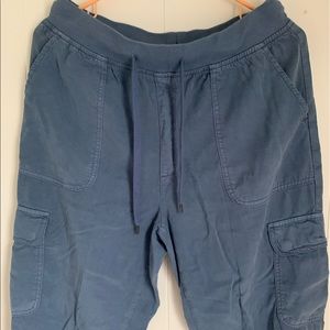 American Eagle cargo joggers